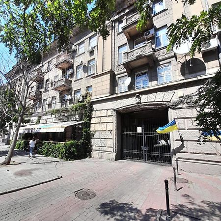 Apartment On Hretska 26/28 Odesa Exterior foto